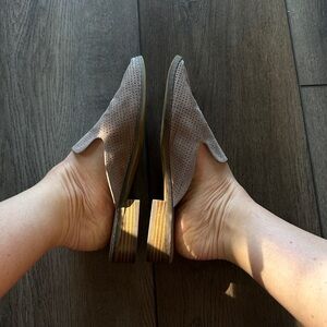 Suede mules